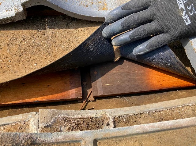 下地にも雨水の侵入痕